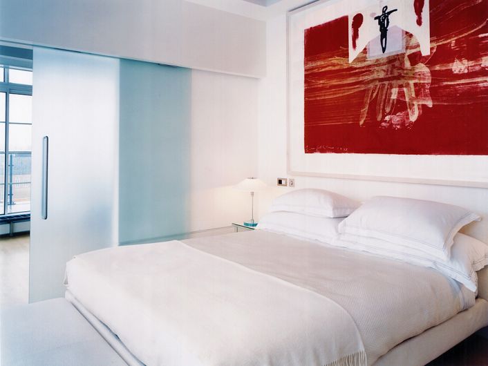 Private Lives Interior Design Portfolio -  Contemporary - Minimalist bedroom with bold artwork